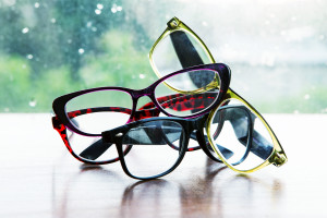 Finding your eyeglass frame color